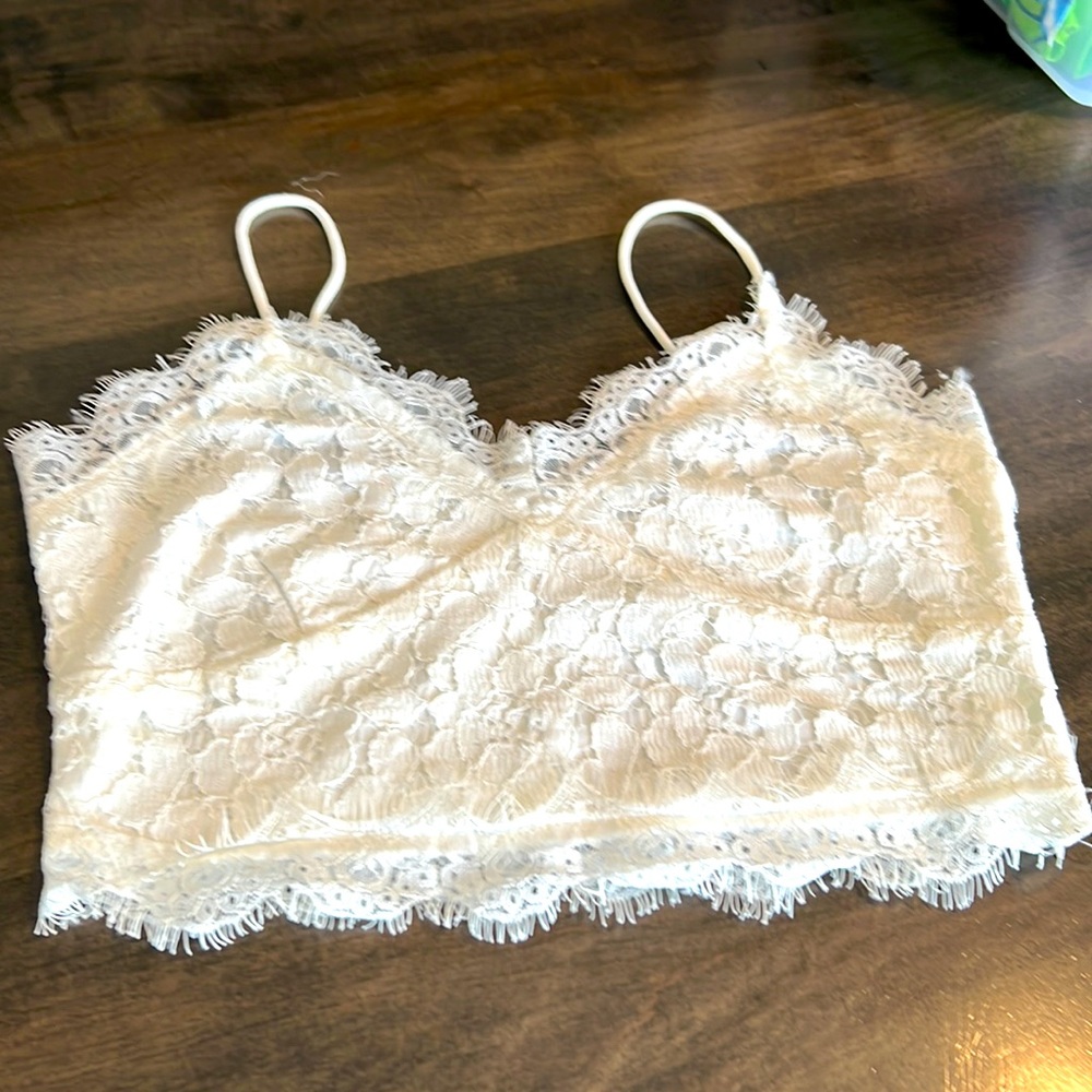 Lacy offwhite mini tank. Size S.